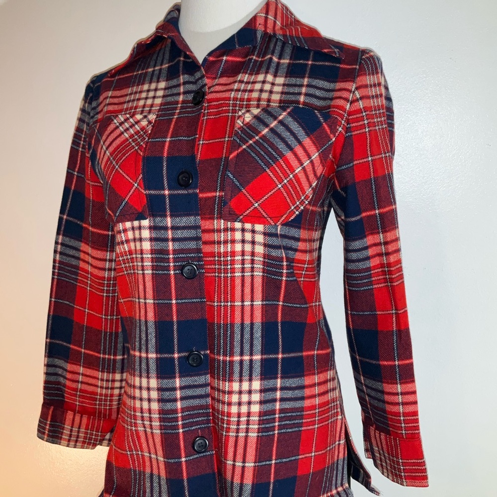 Pendleton Red and Blue 3/4 Sleeve Button Down Shirt